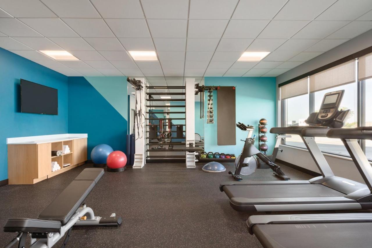 Avid Hotels - Tulsa Hills Bagian luar foto